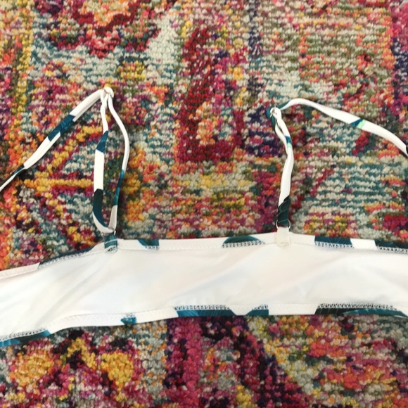 NWT Cupshe Court and Spark Fresh Leaves Bikini Set XL - Picture 3 of 8